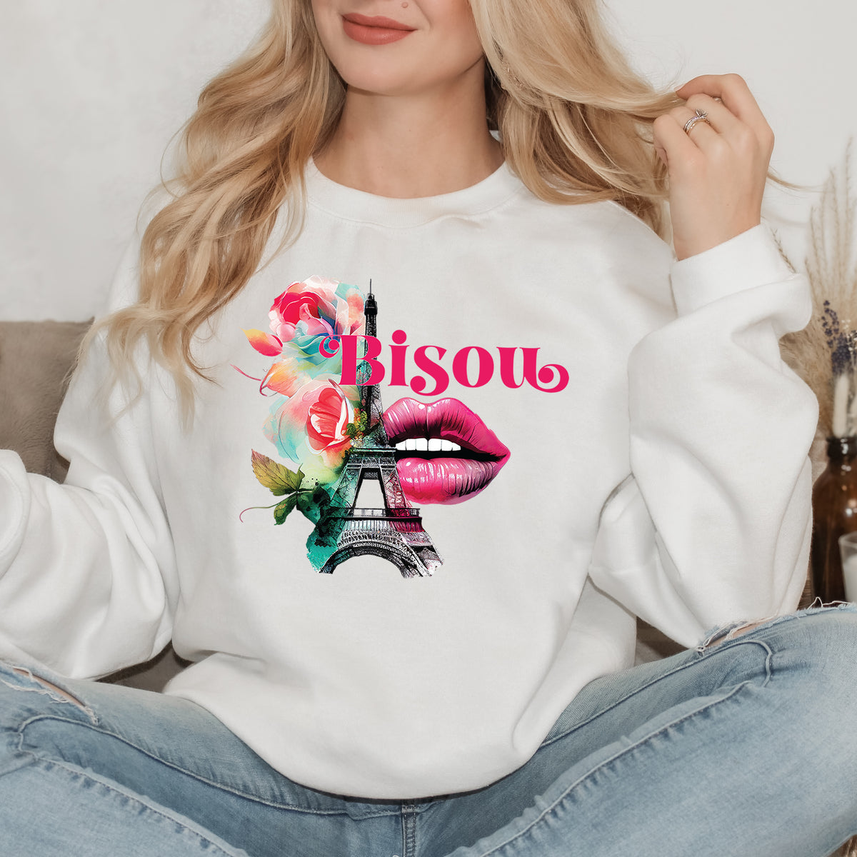 Eiffel Tower Paris Sweatshirt | Bisou Paris Gifts | White Crewneck Sweatshirt