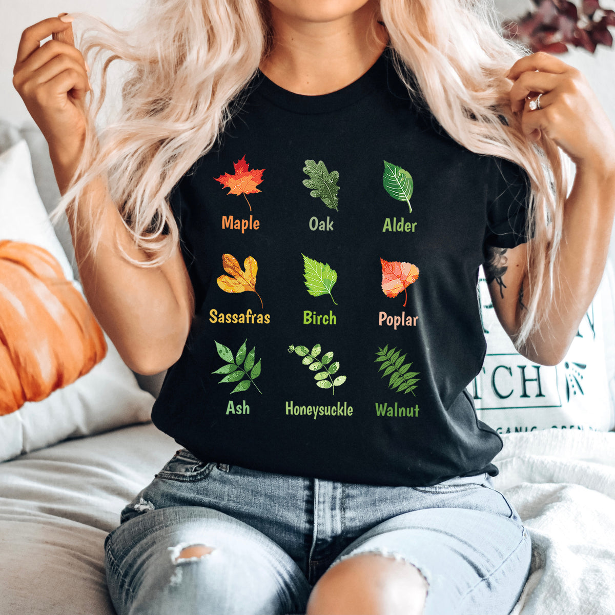 Oak Leaf Fall Leaves T-shirt | Black Unisex Jersey T-shirt