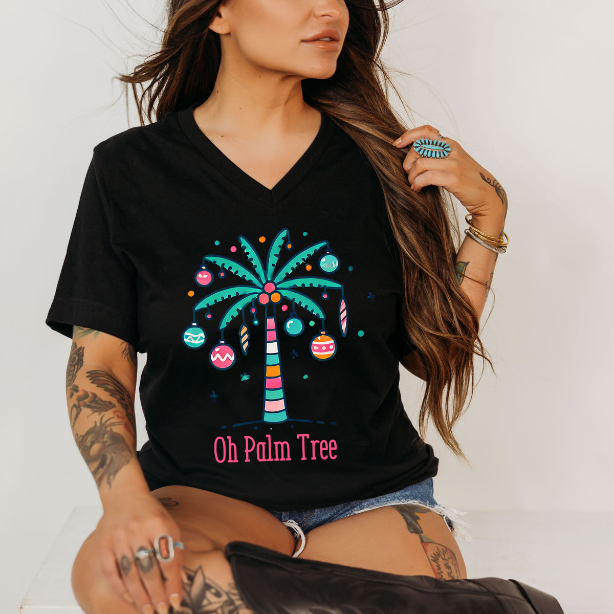 Oh Palm Tree Funny Christmas Tree Shirt | Black V-neck T-shirt